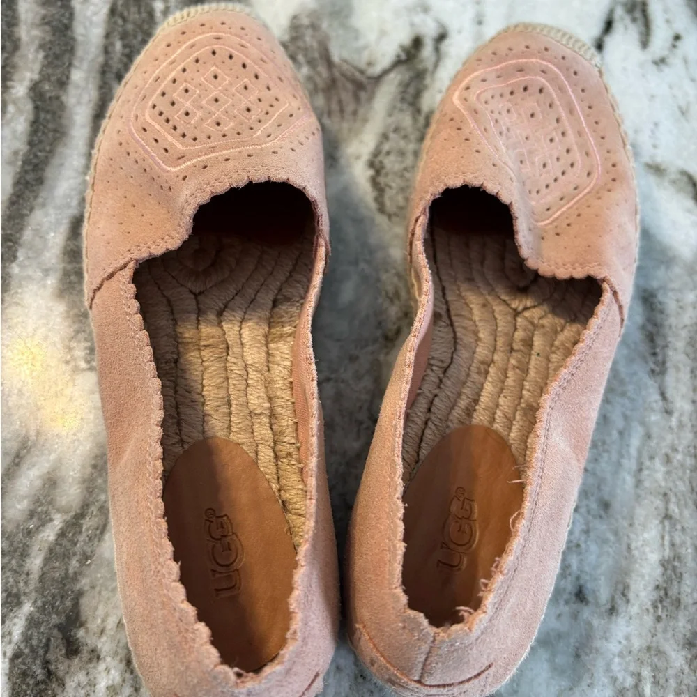 Ugg Hedi Perforated Flat Espadrille Peach color Size 8